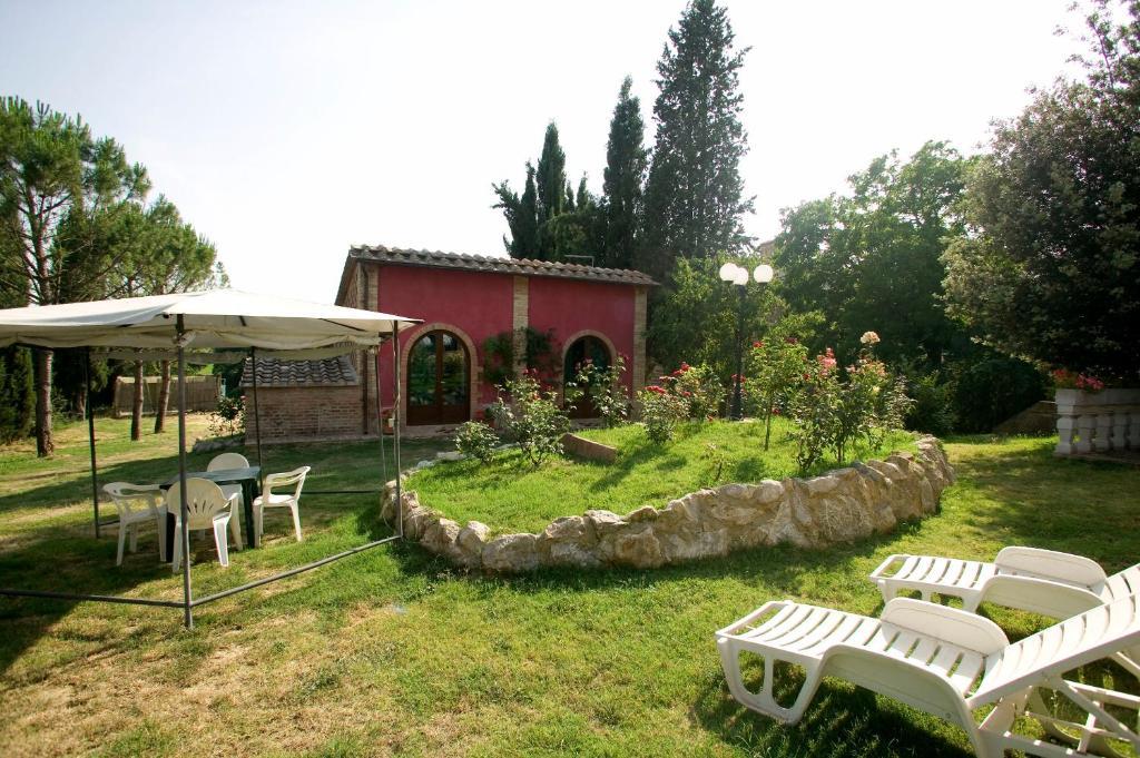 Agriturismo La Grotta Di Montecchino Siena Phòng bức ảnh