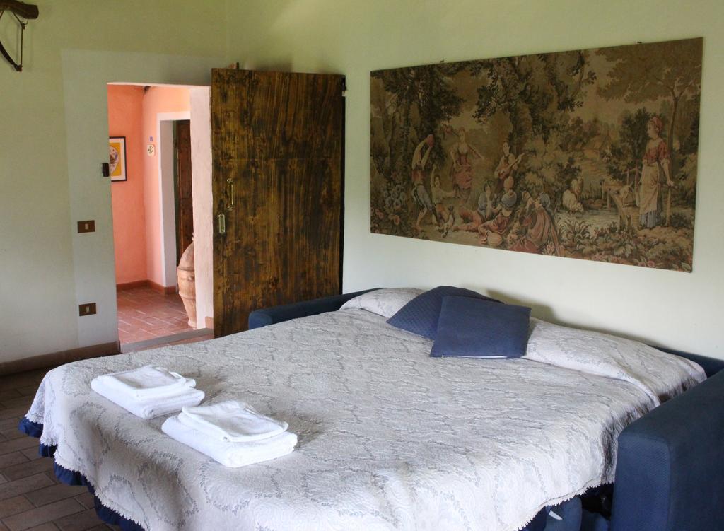 Agriturismo La Grotta Di Montecchino Siena Ngoại thất bức ảnh