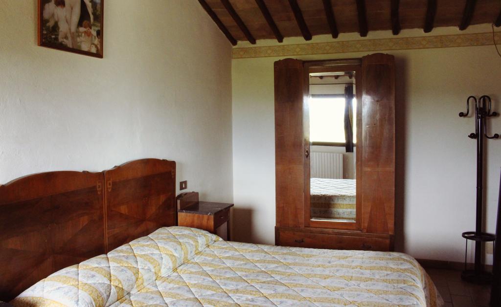 Agriturismo La Grotta Di Montecchino Siena Ngoại thất bức ảnh