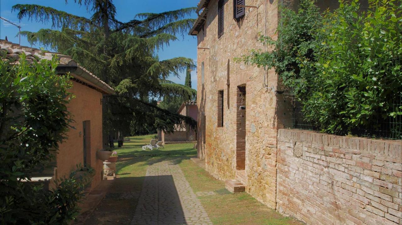 Agriturismo La Grotta Di Montecchino Siena Ngoại thất bức ảnh
