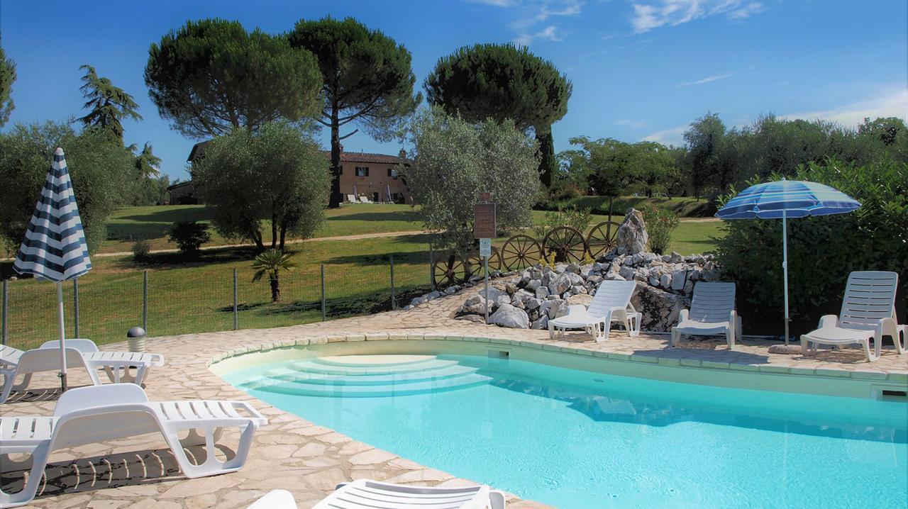 Agriturismo La Grotta Di Montecchino Siena Ngoại thất bức ảnh