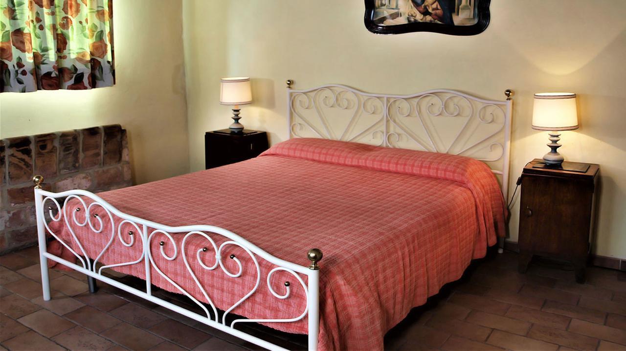 Agriturismo La Grotta Di Montecchino Siena Ngoại thất bức ảnh
